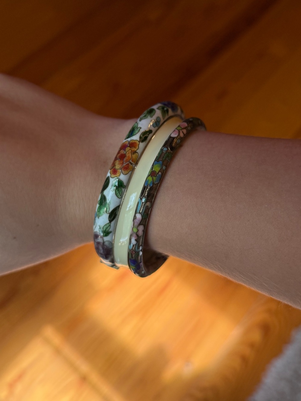 Vintage Floral Bangle Set